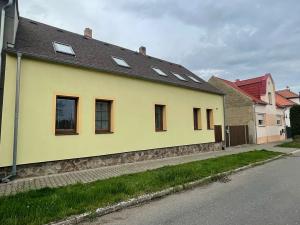 Prodej rodinného domu, Třebenice, Sv. Čecha, 240 m2