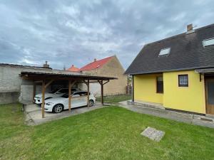 Prodej rodinného domu, Třebenice, Sv. Čecha, 240 m2