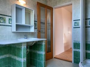 Prodej rodinného domu, Horní Jelení, K Dubu, 158 m2