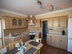 Prodej rodinného domu, Hrušovany nad Jevišovkou, Drnholecká, 160 m2