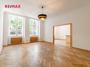Pronájem bytu 2+1, Praha - Josefov, U starého hřbitova, 97 m2