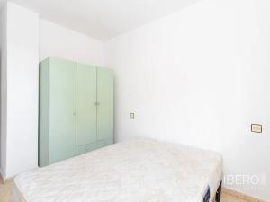 Prodej bytu 4+kk, Los Alcázares, Španělsko, 90 m2