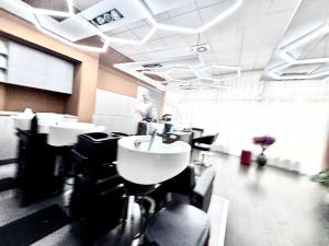 Pronájem obchodního prostoru, Brno, Příkop, 169 m2
