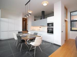 Pronájem rodinného domu, Jíloviště, 160 m2