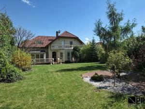 Pronájem rodinného domu, Úvaly, 200 m2