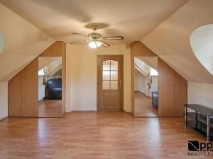 Pronájem rodinného domu, Úvaly, 200 m2
