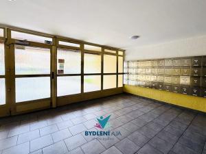 Prodej bytu 2+1, Teplice, Alejní, 54 m2