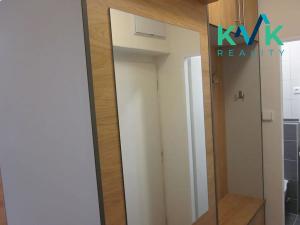 Pronájem bytu 1+1, Karlovy Vary, Jáchymovská, 46 m2