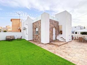Prodej rodinného domu, Orihuela, Španělsko, Paseo Marítimo de Playa Flamenca, 85 m2