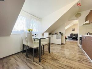 Prodej bytu 2+1, Benešov, Na Chmelnici, 63 m2
