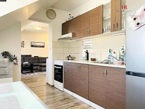Prodej bytu 2+1, Benešov, Na Chmelnici, 63 m2