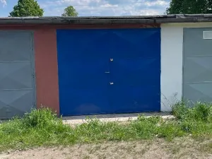 Pronájem garáže, Pardubice, K Židovskému hřbitovu, 18 m2