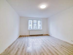 Pronájem bytu 2+kk, Cheb, 50 m2