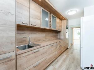 Prodej bytu 3+1, Praha - Chodov, Valentova, 65 m2