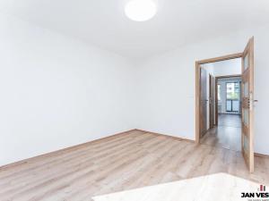 Prodej bytu 3+1, Praha - Chodov, Valentova, 65 m2