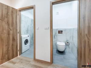 Prodej bytu 3+1, Praha - Chodov, Valentova, 65 m2