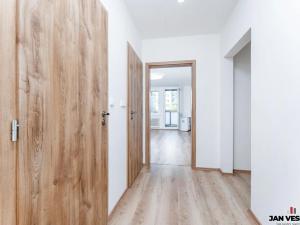 Prodej bytu 3+1, Praha - Chodov, Valentova, 65 m2