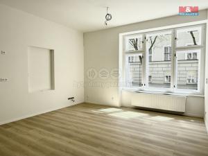 Prodej bytu 3+kk, Praha - Karlín, Pernerova, 98 m2