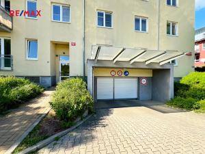Prodej bytu 2+1, Praha - Zbraslav, Jaromíra Vejvody, 62 m2