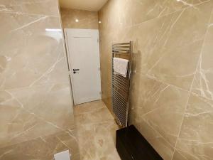 Prodej bytu 3+kk, Babice, K Vile, 96 m2
