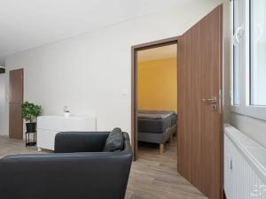 Pronájem bytu 2+kk, Praha - Bohnice, Poznaňská, 55 m2