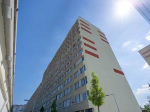 Pronájem bytu 2+kk, Praha - Bohnice, Poznaňská, 55 m2