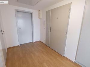 Pronájem bytu 2+kk, Praha - Smíchov, Štefánikova, 55 m2