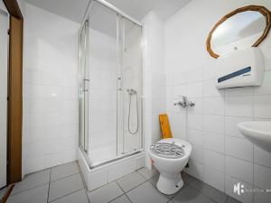 Pronájem komerční nemovitosti, Praha - Holešovice, Dělnická, 110 m2
