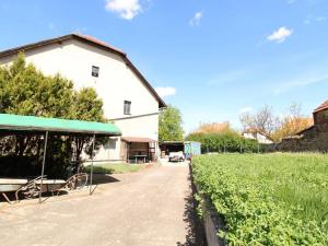 Prodej rodinného domu, Neratovice, Družstevní, 250 m2