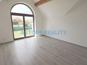 Prodej rodinného domu, Trnová, 370 m2