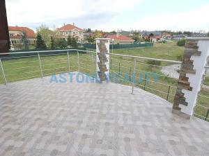 Prodej rodinného domu, Trnová, 370 m2