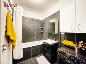 Prodej bytu 2+kk, Libčice nad Vltavou, Pod Hliníkem, 52 m2
