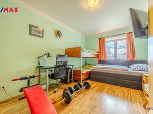 Prodej rodinného domu, Razová, 460 m2
