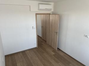 Pronájem bytu 2+kk, Kroměříž, Purkyňova, 69 m2