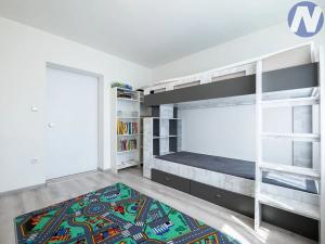 Prodej bytu 3+1, Husinec, Kostnická, 62 m2
