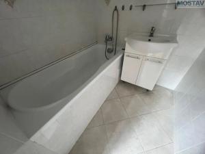 Prodej bytu 2+1, Litvínov, Čapkova, 54 m2