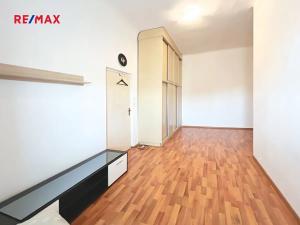 Pronájem bytu 3+1, Praha - Smíchov, Nádražní, 95 m2