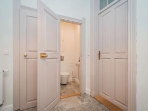 Pronájem bytu 3+kk, Praha - Vinohrady, U Kanálky, 80 m2