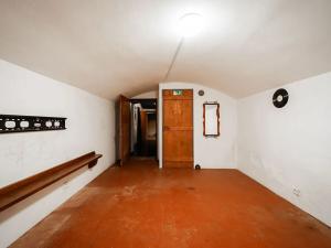 Pronájem obchodního prostoru, Praha - Bubeneč, Kamenická, 92 m2