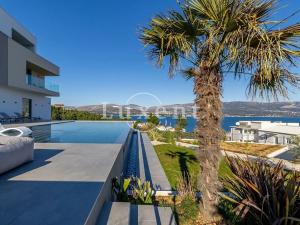Prodej vily, Trogir, Chorvatsko, 500 m2