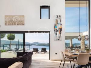 Prodej vily, Šibenik, Chorvatsko, 361 m2