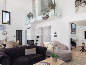 Prodej vily, Šibenik, Chorvatsko, 361 m2