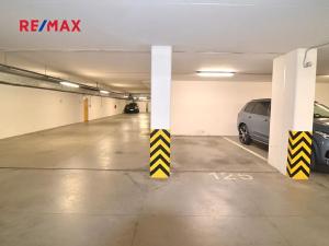 Pronájem bytu 1+kk, Praha - Záběhlice, Mikanova, 42 m2