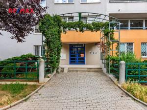 Pronájem bytu 3+1, Praha - Stodůlky, Bašteckého, 89 m2