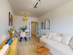 Prodej atypického bytu, San Miguel de Salinas, Španělsko, 102 m2