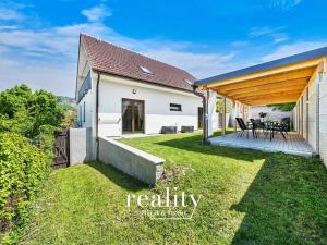 Prodej rodinného domu, Perná, 205 m2