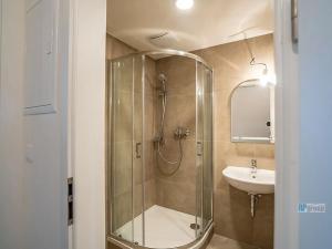Pronájem bytu 1+kk, Praha - Háje, Výstavní, 33 m2