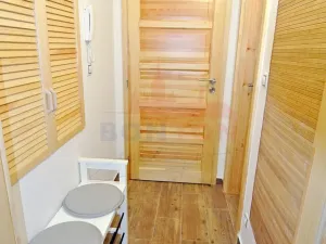 Pronájem bytu 2+1, Praha - Šeberov, 56 m2