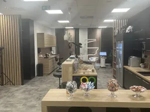 Pronájem obchodního prostoru, Praha - Karlín, Křižíkova, 250 m2