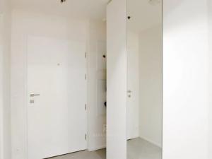 Pronájem bytu 1+kk, Praha - Vršovice, Archangelská, 32 m2